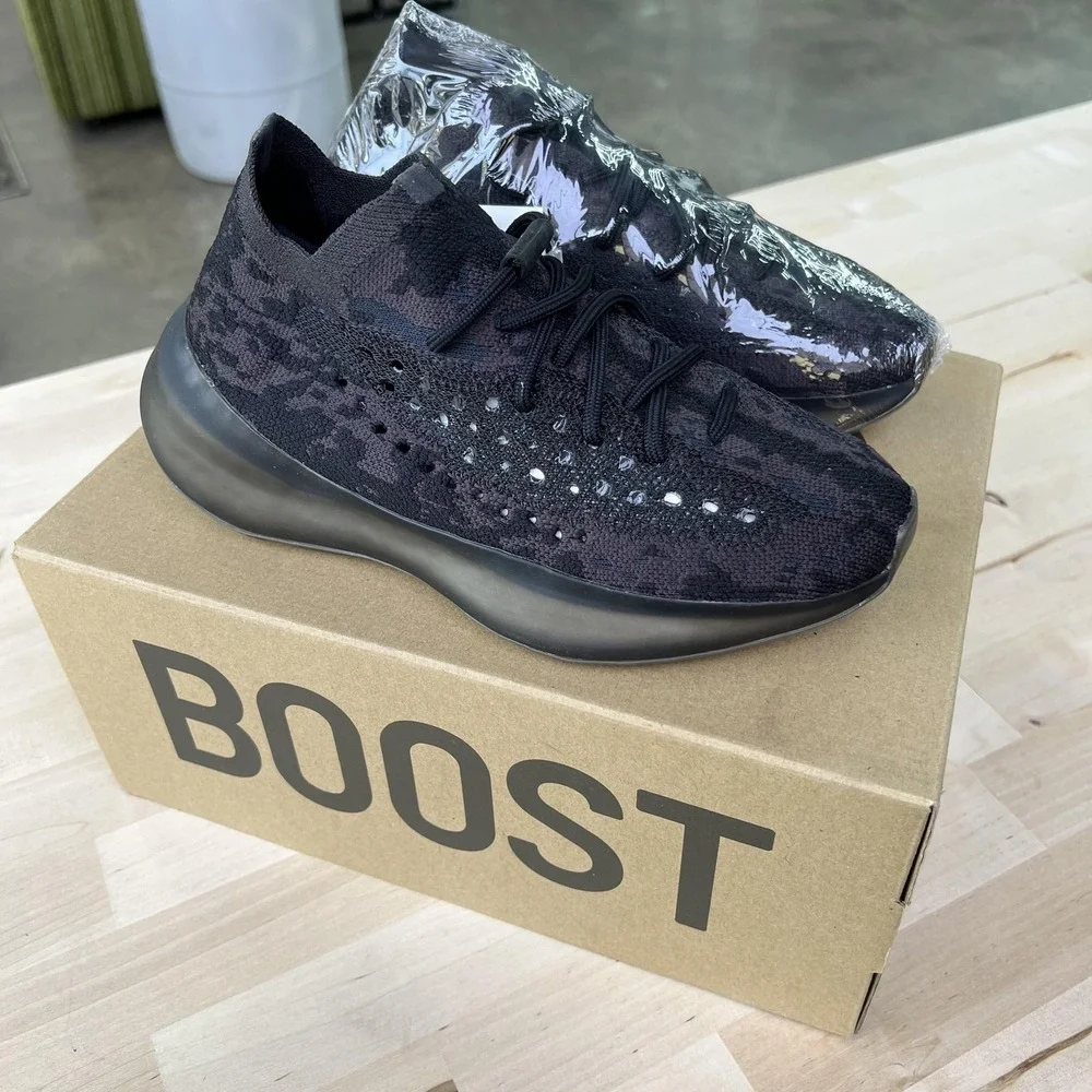 Adidas Yeezy‎ Boost 380 Onyx Shoes Mens Size 5 Black Running Sneakers FZ1270